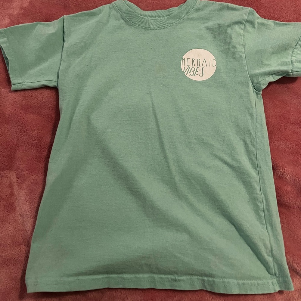 Mermaid Vibes Tee